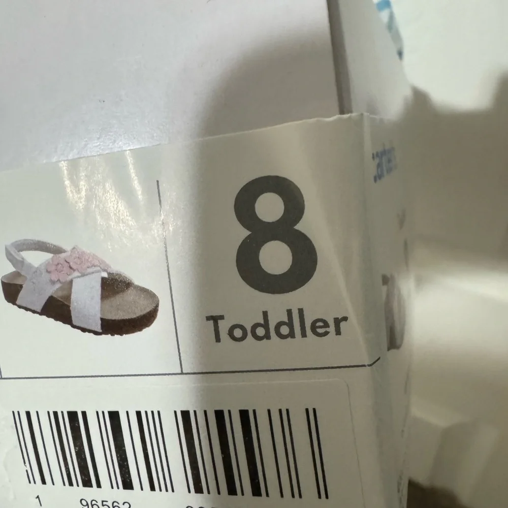 NWT Carter’s Candice Toddler Sandals Size 8